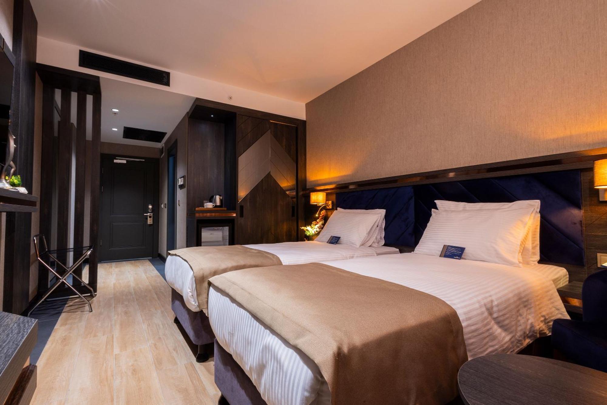Westdoor Hotel Эдирне Экстерьер фото